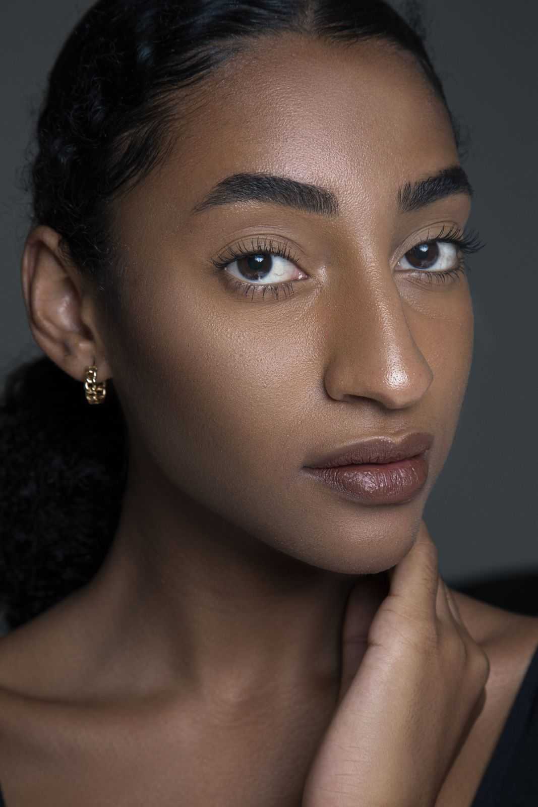 Khady Gu.