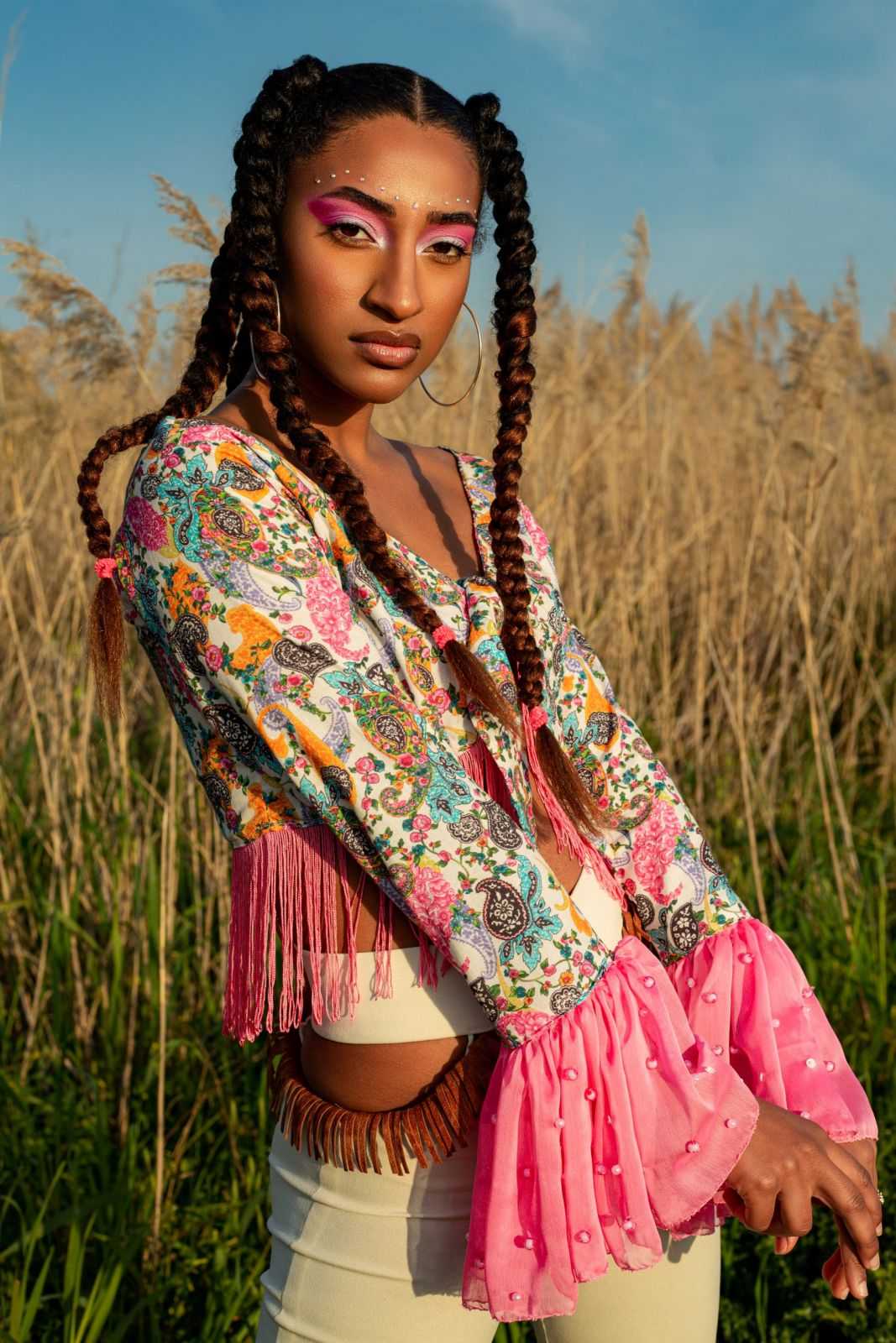 Khady Gu.