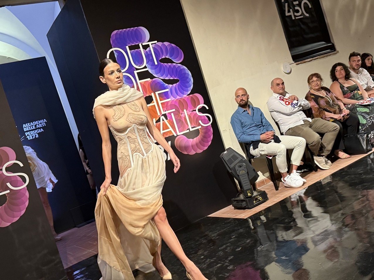 FASHION CONCEPT CASTING SFILATA "OUT OF THE WALLS" ABA PERUGIA  2025