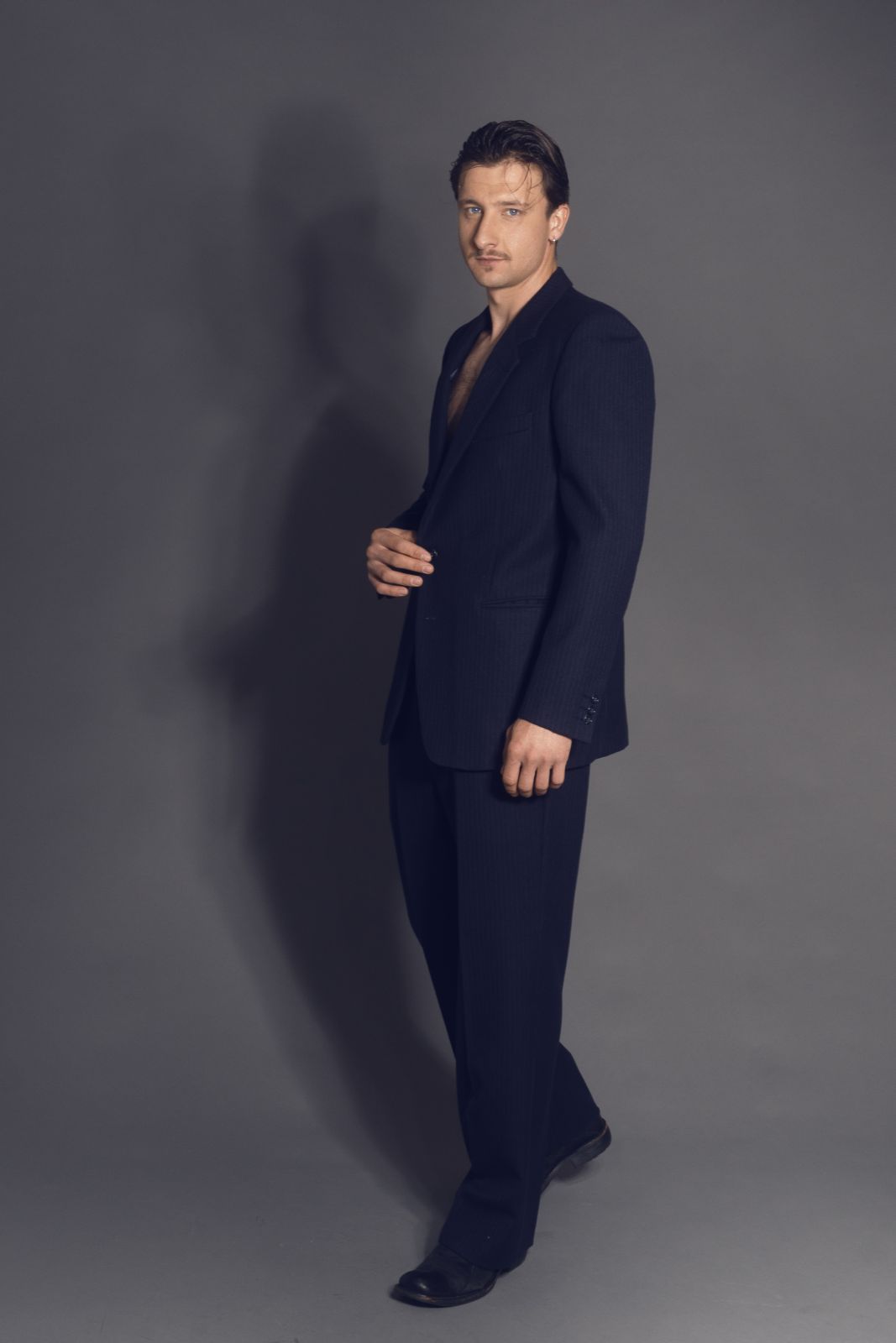 Daniel Bu.